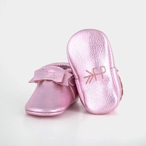 FRESHLY PICKED FROSTED ROSE MOCCASINS